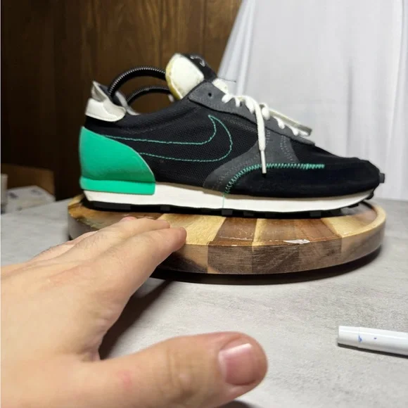Nike Daybreak Type Black Menta Size 10 CJ1156-001 - Picture 6 of 6